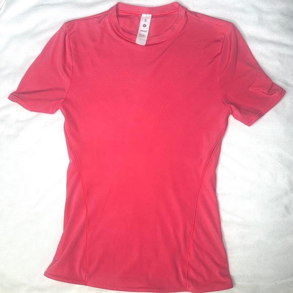 Lululemon Wundermost Ultra-Soft Nulu Hip-Length Crewneck Shirt in Lipgloss - Picture 9 of 14